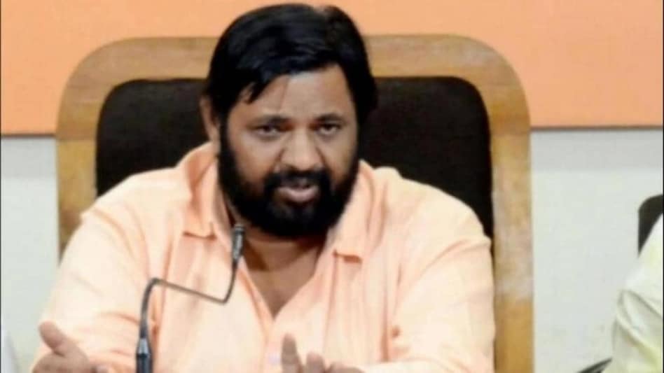 After his comments, Shiv Sena's Priyanka Chaturvedi demanded Prime Minister Narendra Modi to sack the Union Minister immediately. After his comments, Shiv Sena's Priyanka Chaturvedi demanded Prime Minister Narendra Modi to sack the Union Minister immediately.