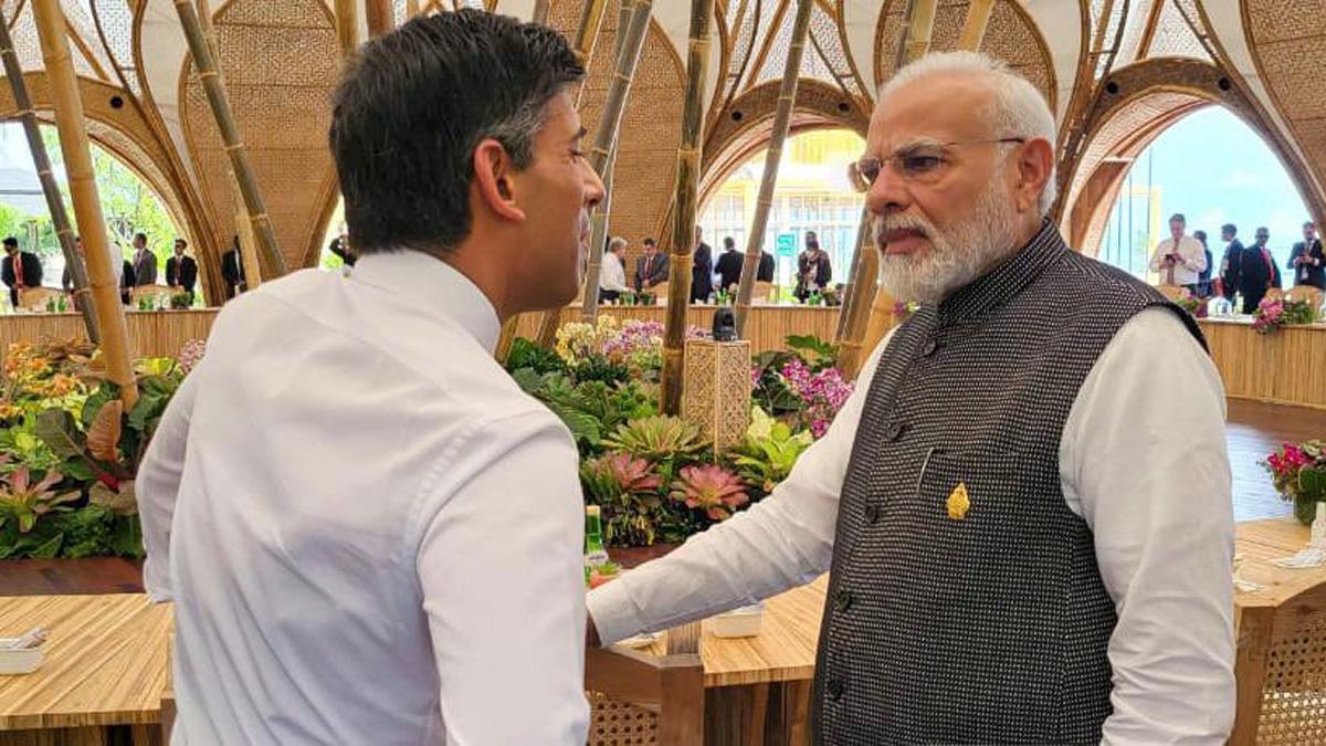PM Modi meets UK PM Rishi Sunak PM Modi meets UK PM Rishi Sunak