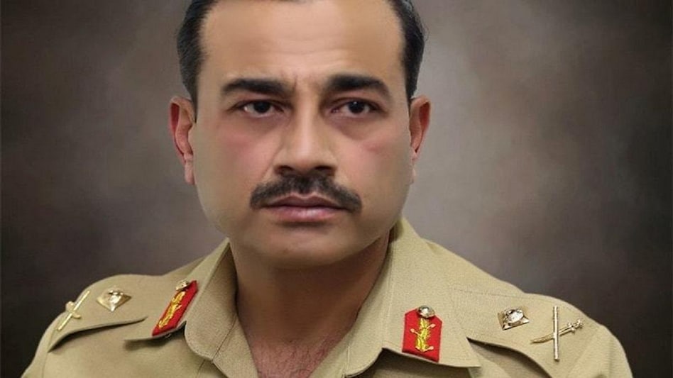 Lieutenant-General Asim Munir has been a close aide of Gen Bajwa ever since he commanded troops in the Force Command Northern Areas as a brigadier under the outgoing army chief Lieutenant-General Asim Munir has been a close aide of Gen Bajwa ever since he commanded troops in the Force Command Northern Areas as a brigadier under the outgoing army chief