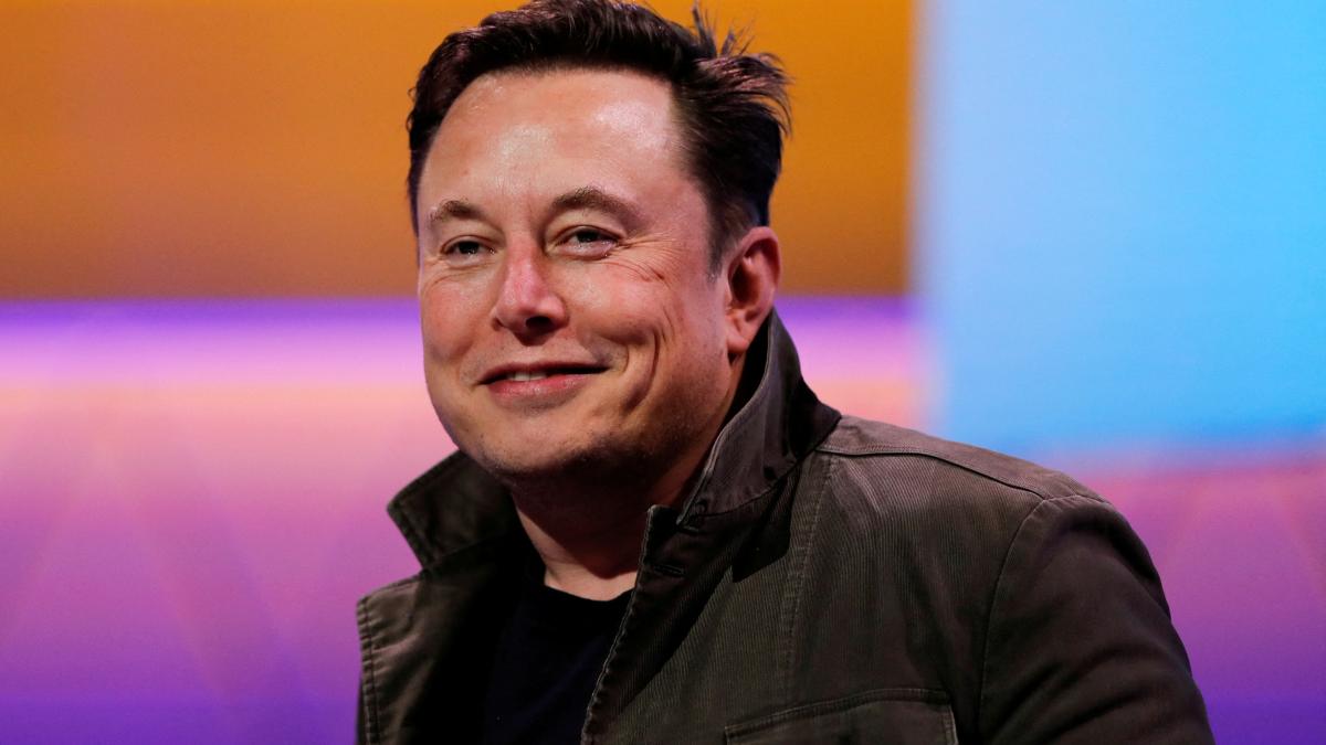Elon Musk proposes Twitter may lift ban on almost all suspended accounts soon Elon Musk proposes Twitter may lift ban on almost all suspended accounts soon