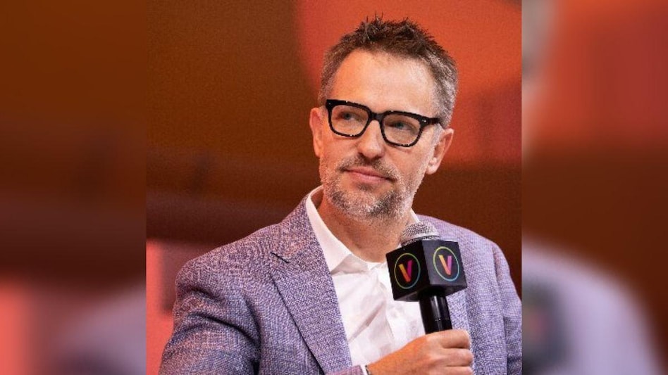 LinkedIn is planning to commit to a hiring freeze. Layoffs are currently off the table LinkedIn is planning to commit to a hiring freeze. Layoffs are currently off the table