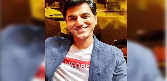 Surryavanshi started his career as a model and made his television debut with a cameo appearance Kkusum in 2001 Surryavanshi started his career as a model and made his television debut with a cameo appearance Kkusum in 2001