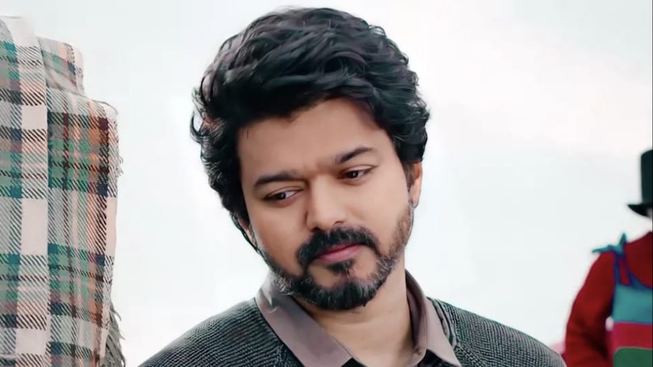 Vijay was fined Rs 500 by the Chennai traffic police for flouting the tinted glass norms -- Image source: Instagram.com/actorvijayoffi Vijay was fined Rs 500 by the Chennai traffic police for flouting the tinted glass norms -- Image source: Instagram.com/actorvijayoffi