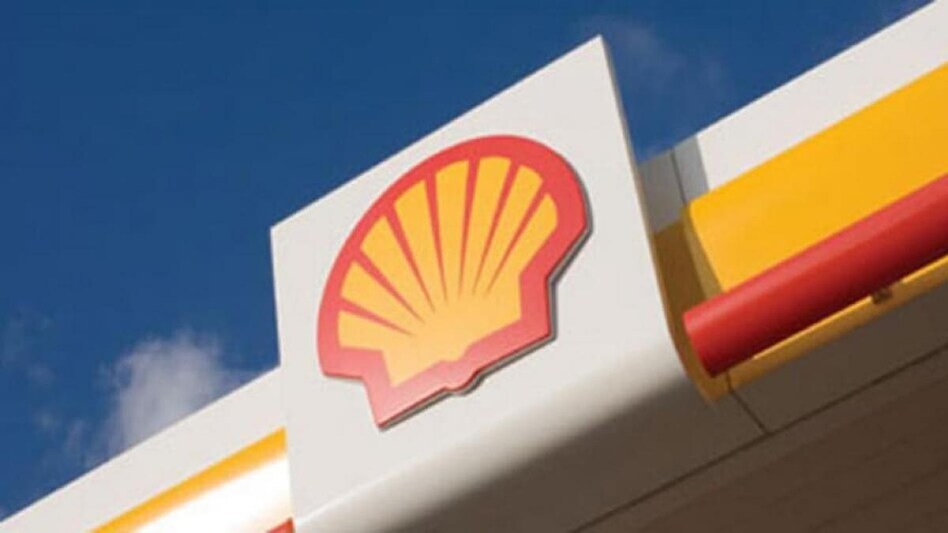 Shell said earlier this year it plans to invest 20 to 25 billion pounds over the next 10 years in Britain's energy infrastructure including oil and gas, offshore wind, electric vehicle charging, and hydrogen. Shell said earlier this year it plans to invest 20 to 25 billion pounds over the next 10 years in Britain's energy infrastructure including oil and gas, offshore wind, electric vehicle charging, and hydrogen.