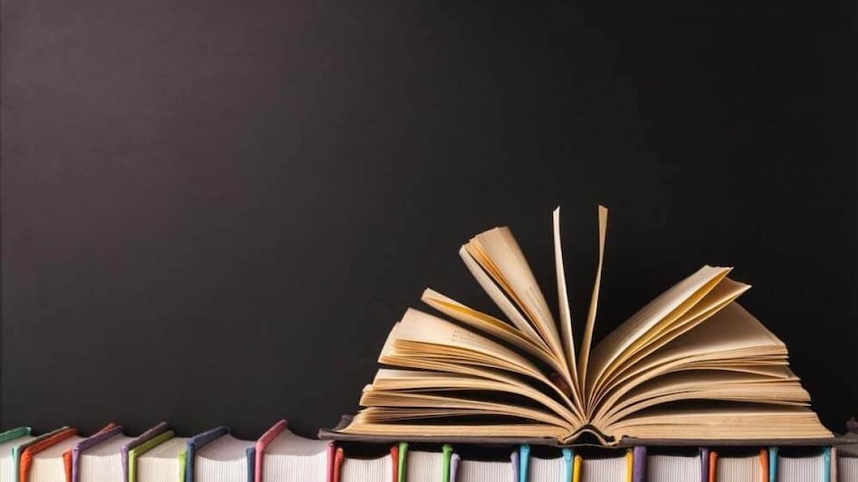 Merriam-Webster names 'Gaslighting' as 2022 word of the year Merriam-Webster names 'Gaslighting' as 2022 word of the year