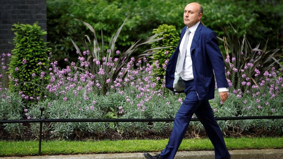 UK says will allow banks to take more risk to stay competitive (Photo: Reuters) UK says will allow banks to take more risk to stay competitive (Photo: Reuters)