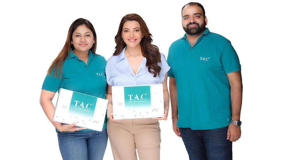 Aggarwal (center) shared that the brand stands out because of its honest, ethical and hand-picked Ayurvedic formulations. Aggarwal (center) shared that the brand stands out because of its honest, ethical and hand-picked Ayurvedic formulations.