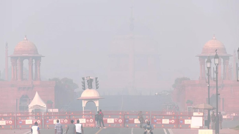 The meeting comes a day after the Commission for Air Quality Management (CAQM) revoked the ban on plying of non-BS VI diesel-run light motor vehicles in Delhi-NCR. The meeting comes a day after the Commission for Air Quality Management (CAQM) revoked the ban on plying of non-BS VI diesel-run light motor vehicles in Delhi-NCR.