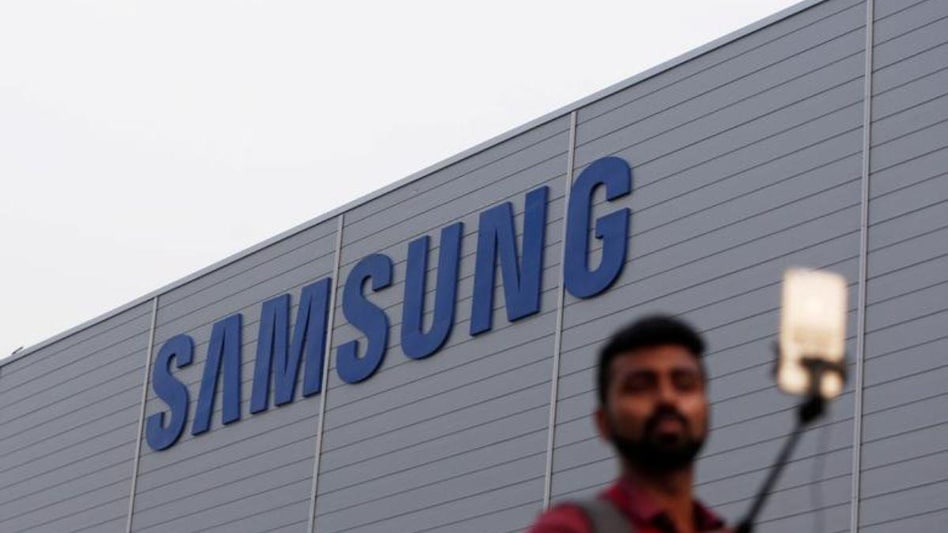 Samsung India R&D has decided to hire a thousand engineers from some of the top institutions Samsung India R&D has decided to hire a thousand engineers from some of the top institutions