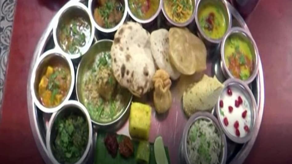 Deepti further said that her restaurant served the first fifty customers free of cost and post that it served them at a 50 per cent offer. Deepti further said that her restaurant served the first fifty customers free of cost and post that it served them at a 50 per cent offer.