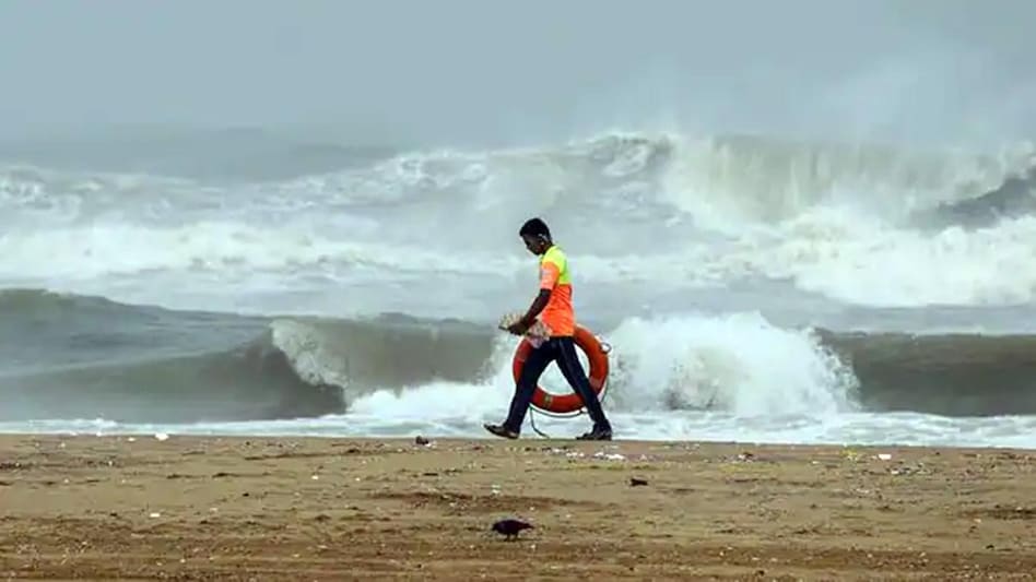 A lifegaurd In Chennai ahead of the landfall of cyclonic storm Mandous, in Chennai on Friday A lifegaurd In Chennai ahead of the landfall of cyclonic storm Mandous, in Chennai on Friday
