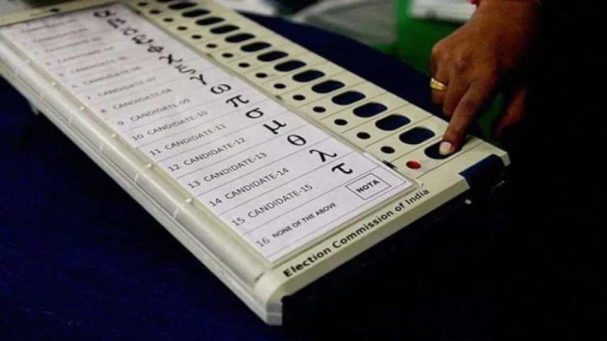 EC to test remote EVM prototype; here's how it will work for domestic migrants 