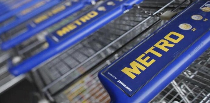 METRO Cash & Carry started its India operations in 2003 and introduced the cash-and-carry business format in India. METRO Cash & Carry started its India operations in 2003 and introduced the cash-and-carry business format in India.
