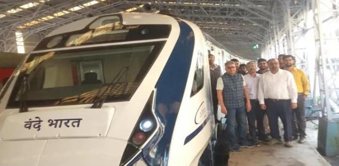 The new Vande Bharat Express will reportedly take around 7.5 hours on its run in both the directions The new Vande Bharat Express will reportedly take around 7.5 hours on its run in both the directions