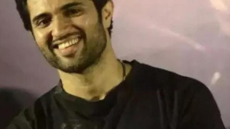 ED probes into funding of 'Liger' movie, questions actor Vijay Deverakonda ED probes into funding of 'Liger' movie, questions actor Vijay Deverakonda