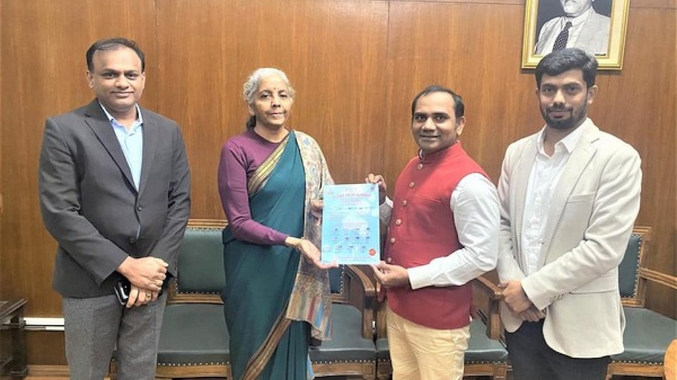 FM Sitharaman meets Global Tech Summit team, extends support to promote India's G20 presidency FM Sitharaman meets Global Tech Summit team, extends support to promote India's G20 presidency