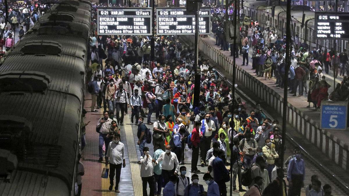 Mumbai curfew: The police have said that any kind of demonstrations, sloganeering and performances in public places have also been prohibited Mumbai curfew: The police have said that any kind of demonstrations, sloganeering and performances in public places have also been prohibited
