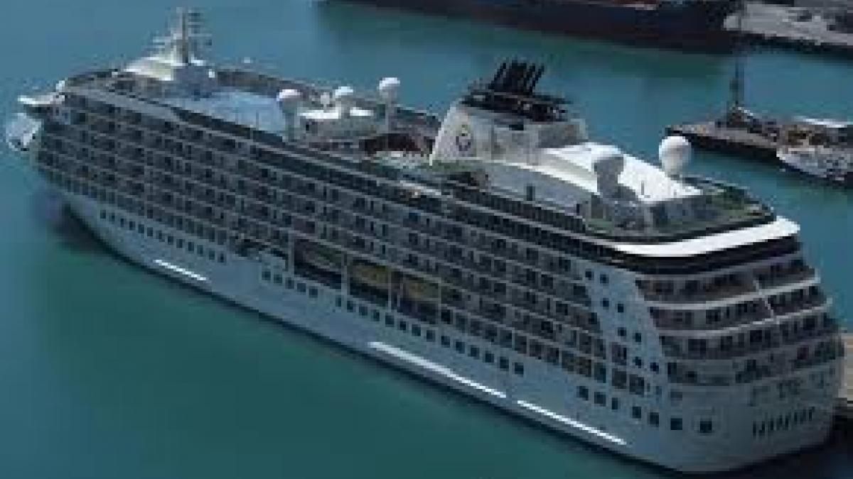 Wells will receive a 237 square foot space with a folding bed, pantry, and shower Wells will receive a 237 square foot space with a folding bed, pantry, and shower