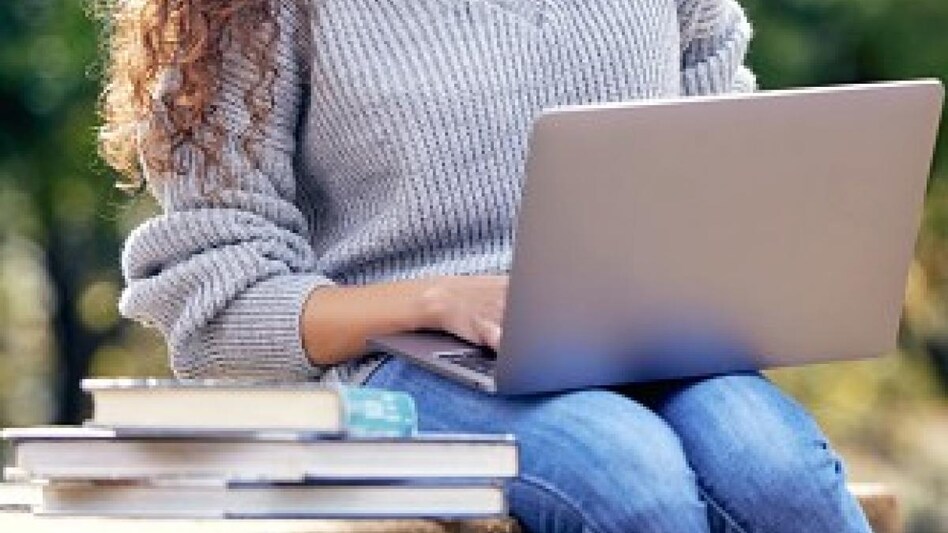 Indore: 'Fresher' turns out to be undercover cop, cracks ragging case, says report Indore: 'Fresher' turns out to be undercover cop, cracks ragging case, says report