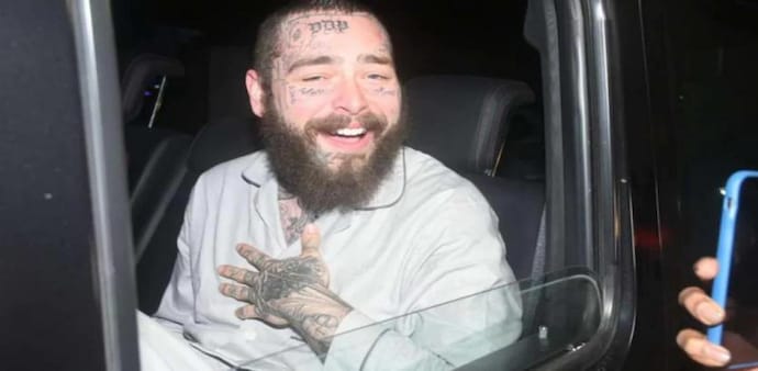 Malone broke off of one his guitars into multiple pieces and distributed it among the audience during which he hurt his finger. Malone broke off of one his guitars into multiple pieces and distributed it among the audience during which he hurt his finger.