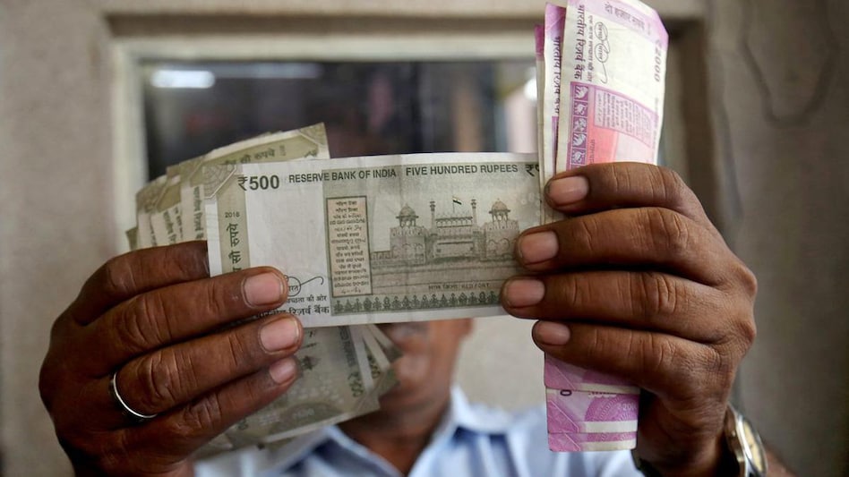 NPS, lockers, credit card rewards, insurance, mutual funds: 5 key changes from Jan