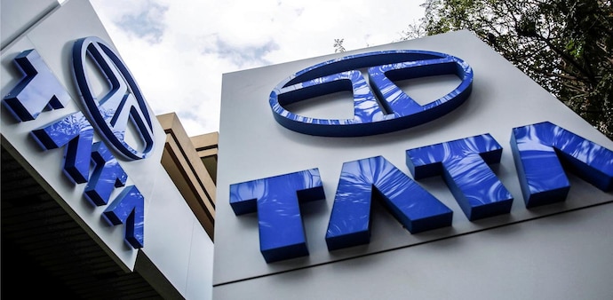 Retail investors increased stakes in Rallis India (up 168 basis points), Tata Motors (up 166 basis points), Tata Metaliks (161 basis points) and TCS (up 110 basis points) in three quarters to September 30 Retail investors increased stakes in Rallis India (up 168 basis points), Tata Motors (up 166 basis points), Tata Metaliks (161 basis points) and TCS (up 110 basis points) in three quarters to September 30