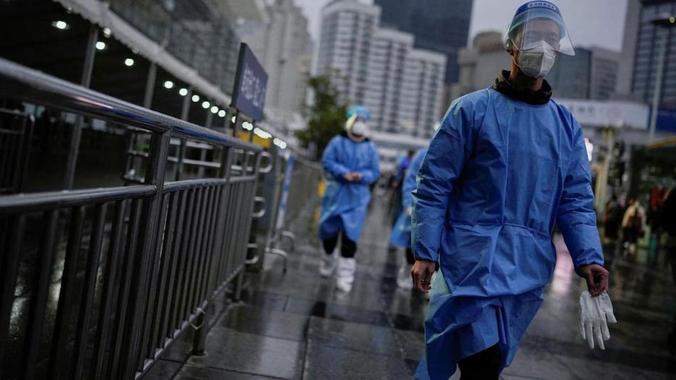 Hospitals, funeral homes, and crematoriums in Beijing are struggling to keep up with the emergency requests Hospitals, funeral homes, and crematoriums in Beijing are struggling to keep up with the emergency requests