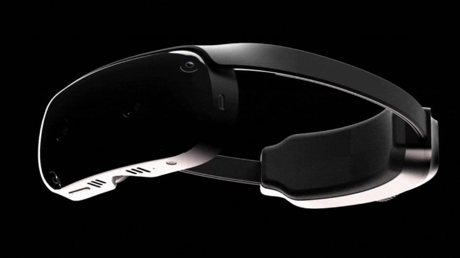 Weighing 390 grams, AjnaXR features a Dual 2.1-inch F-LCD display with a 95-108 degree point of view and foveated rendering support. With a refresh rate of 90Hz, the company has designed two versions of the glass Weighing 390 grams, AjnaXR features a Dual 2.1-inch F-LCD display with a 95-108 degree point of view and foveated rendering support. With a refresh rate of 90Hz, the company has designed two versions of the glass