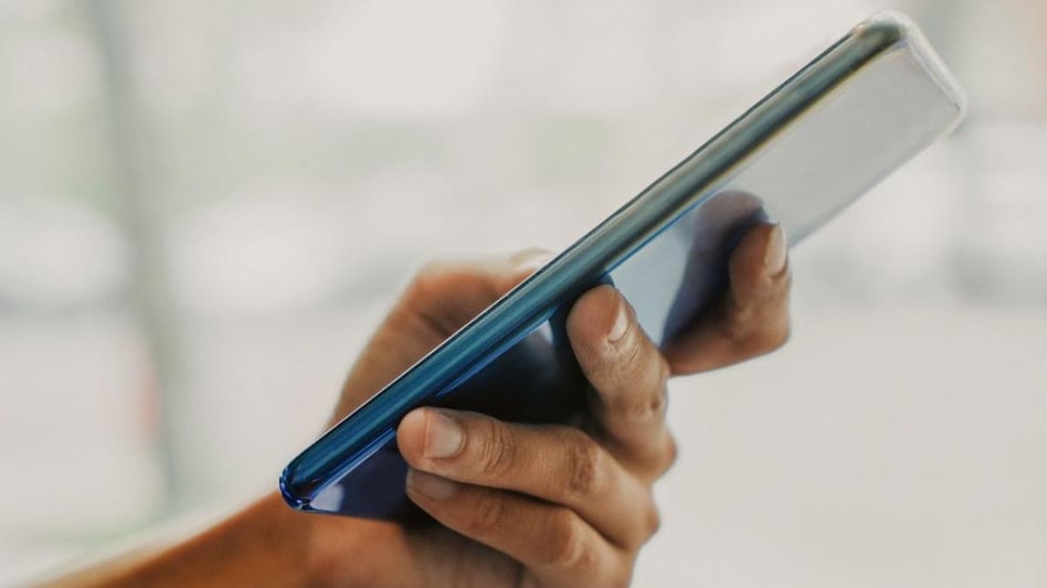 Patients got a second message informing them that the first message was sent incorrectly. Patients got a second message informing them that the first message was sent incorrectly.