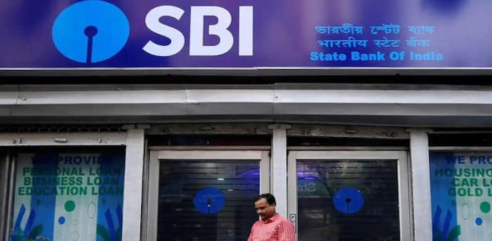 SBI offers a 30 basis point discount on credit scores between 700 and 800. SBI offers a 30 basis point discount on credit scores between 700 and 800.
