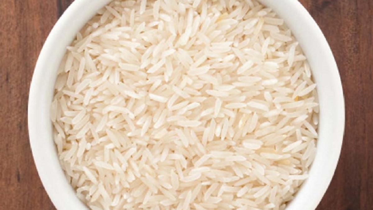 Basmati rice should possess natural fragrance characteristic of basmati rice and be free from artificial colouring, polishing agents and artificial fragrances Basmati rice should possess natural fragrance characteristic of basmati rice and be free from artificial colouring, polishing agents and artificial fragrances