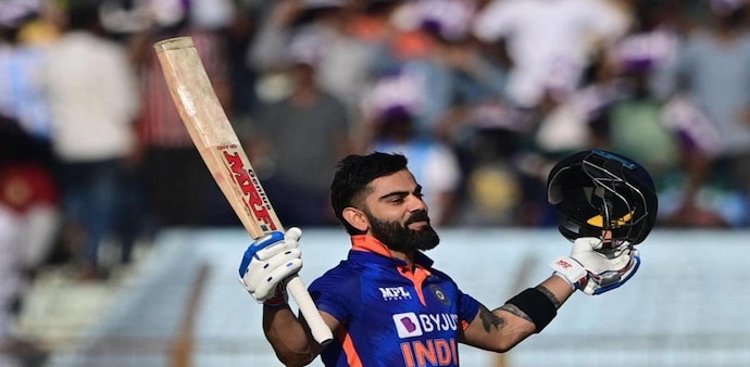 India vs Sri Lanka ODI: Virat Kohli scores hundred, matches Sachin Tendulkar's record India vs Sri Lanka ODI: Virat Kohli scores hundred, matches Sachin Tendulkar's record