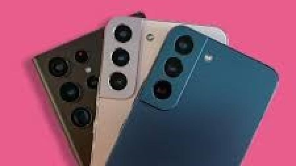 Samsung will be launching its flagship Galaxy series on February 1 at the Galaxy Unpacked event. Samsung will be launching its flagship Galaxy series on February 1 at the Galaxy Unpacked event.