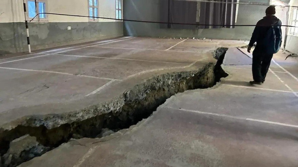 Joshimath is in the seismically active Zone V region and is located at an elevation of 6,000 feet Joshimath is in the seismically active Zone V region and is located at an elevation of 6,000 feet