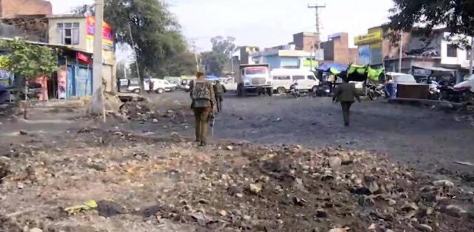Massive searches have been conducted in the area, and special checkpoints have been set up along various routes. Massive searches have been conducted in the area, and special checkpoints have been set up along various routes.