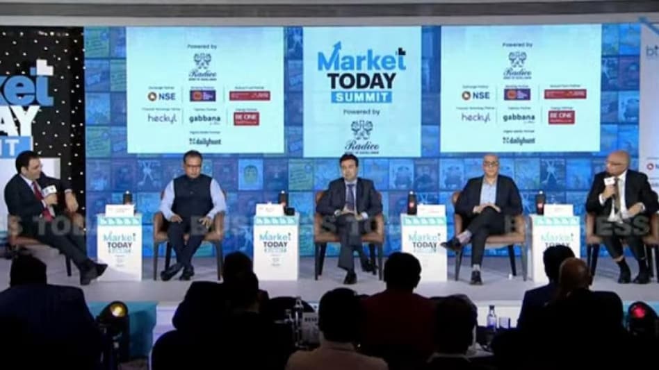 Market veteran Nilesh Shah is of the opinion that there is one Duryodhana inside every investor that keeps him/her away from choosing the right path to successful investing Market veteran Nilesh Shah is of the opinion that there is one Duryodhana inside every investor that keeps him/her away from choosing the right path to successful investing