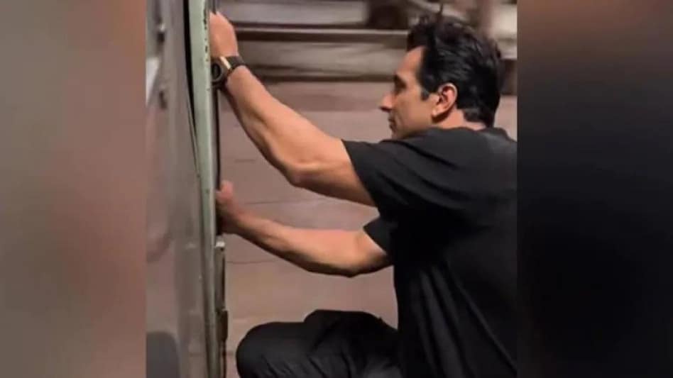 The Mumbai Railway Police Commissionerate had also warned Sood The Mumbai Railway Police Commissionerate had also warned Sood