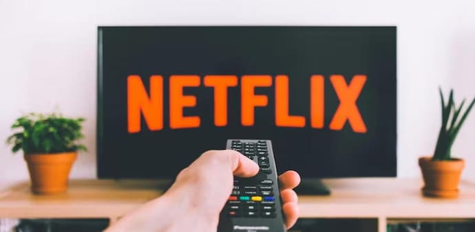 Netflix took a partial step in July 2020 by promoting Ted Sarandos to Co-CEO alongside Founder Reed Hastings and Greg Peters to COO. Now, Hastings has stepped into an Executive Chairman role and passed on the baton to the two as Co-CEOs Netflix took a partial step in July 2020 by promoting Ted Sarandos to Co-CEO alongside Founder Reed Hastings and Greg Peters to COO. Now, Hastings has stepped into an Executive Chairman role and passed on the baton to the two as Co-CEOs