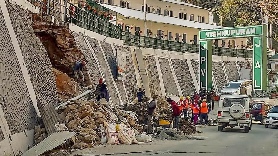 Joshimath is at risk of sinking due to a combination of natural and anthropogenic factors. Joshimath is at risk of sinking due to a combination of natural and anthropogenic factors.