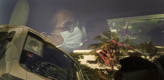 The CBI court had last week sent Kochhars and Videocon group founder Venugopal Dhoot to 14-day judicial custody in connection with a loan fraud case, till January 10 The CBI court had last week sent Kochhars and Videocon group founder Venugopal Dhoot to 14-day judicial custody in connection with a loan fraud case, till January 10