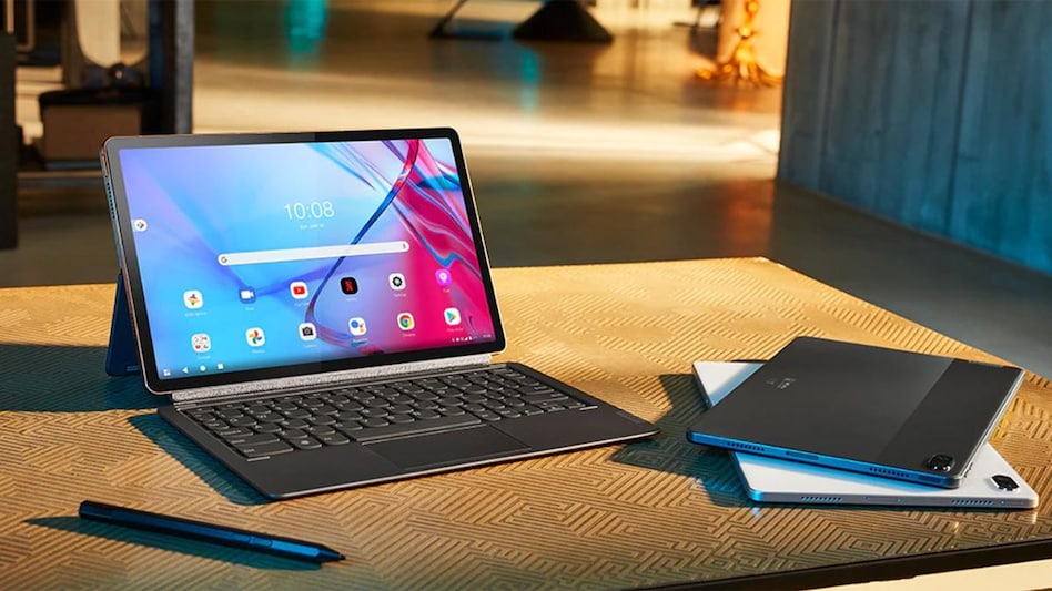 The tablet features a DisplayPort and an optional keyboard pack and Lenovo Precision Pen 2. The tablet features a DisplayPort and an optional keyboard pack and Lenovo Precision Pen 2.
