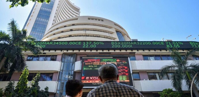 Nifty50 failed to continue its prior daily rising trend, forming a bearish harami cross pattern and if the index moves down, the bearish reversal is confirmed, said a brokerage firm. Nifty50 failed to continue its prior daily rising trend, forming a bearish harami cross pattern and if the index moves down, the bearish reversal is confirmed, said a brokerage firm.