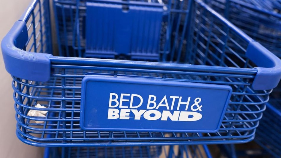 Bed Bath & Beyond exploring options including bankruptcy, shares fall 13% (Photo: Reuters) Bed Bath & Beyond exploring options including bankruptcy, shares fall 13% (Photo: Reuters)
