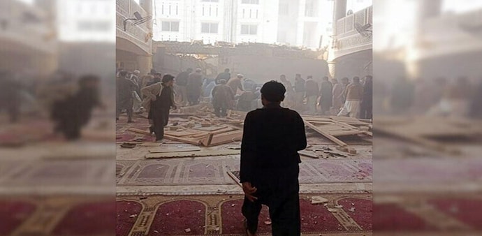 Blast rocks Pakistan's Peshawar Blast rocks Pakistan's Peshawar