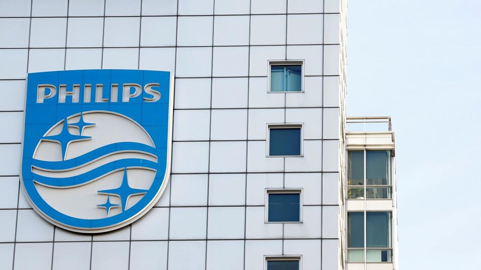 After cutting 4,000 jobs, Philips fires 6,000 more employees After cutting 4,000 jobs, Philips fires 6,000 more employees