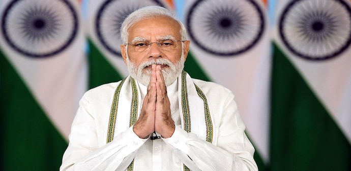 PM Modi asks party leaders to not make 'unnecessary remarks' on films PM Modi asks party leaders to not make 'unnecessary remarks' on films