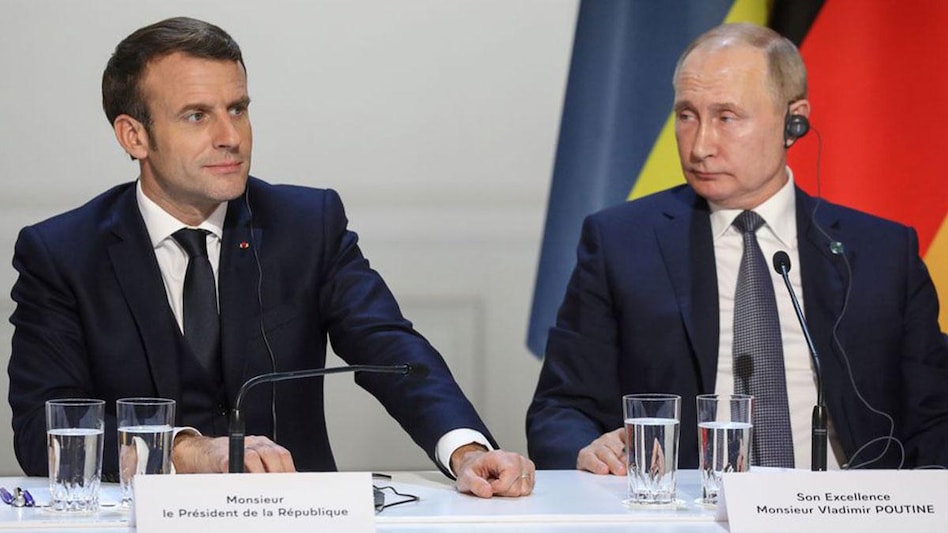 Macron was asked about his meetings with Putin Macron was asked about his meetings with Putin