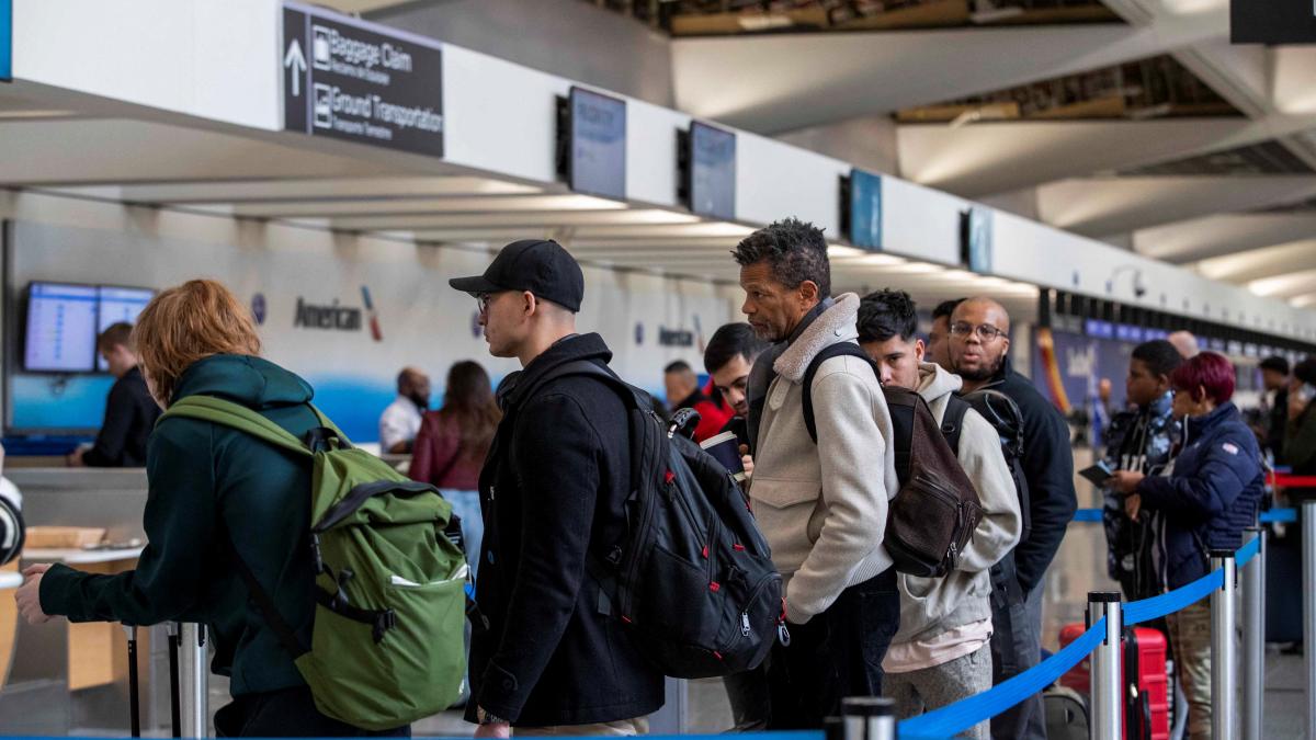 Computer glitch brought all US flights to a halt: what happened and everything you should know