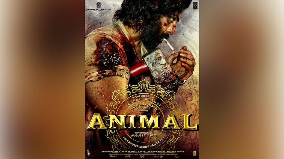 'Animal' first look released: Ranbir Kapoor appears in a bloodied shirt holding an axe (Photo: Twitter) 'Animal' first look released: Ranbir Kapoor appears in a bloodied shirt holding an axe (Photo: Twitter)