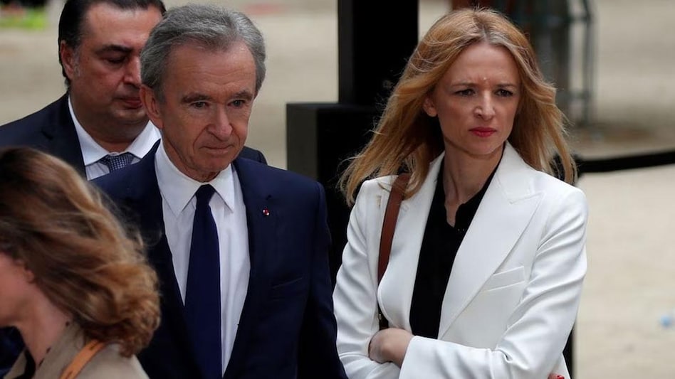 LVMH names new Louis Vuitton CEO, puts Arnault daughter in charge of Dior (Photo: Reuters) LVMH names new Louis Vuitton CEO, puts Arnault daughter in charge of Dior (Photo: Reuters)